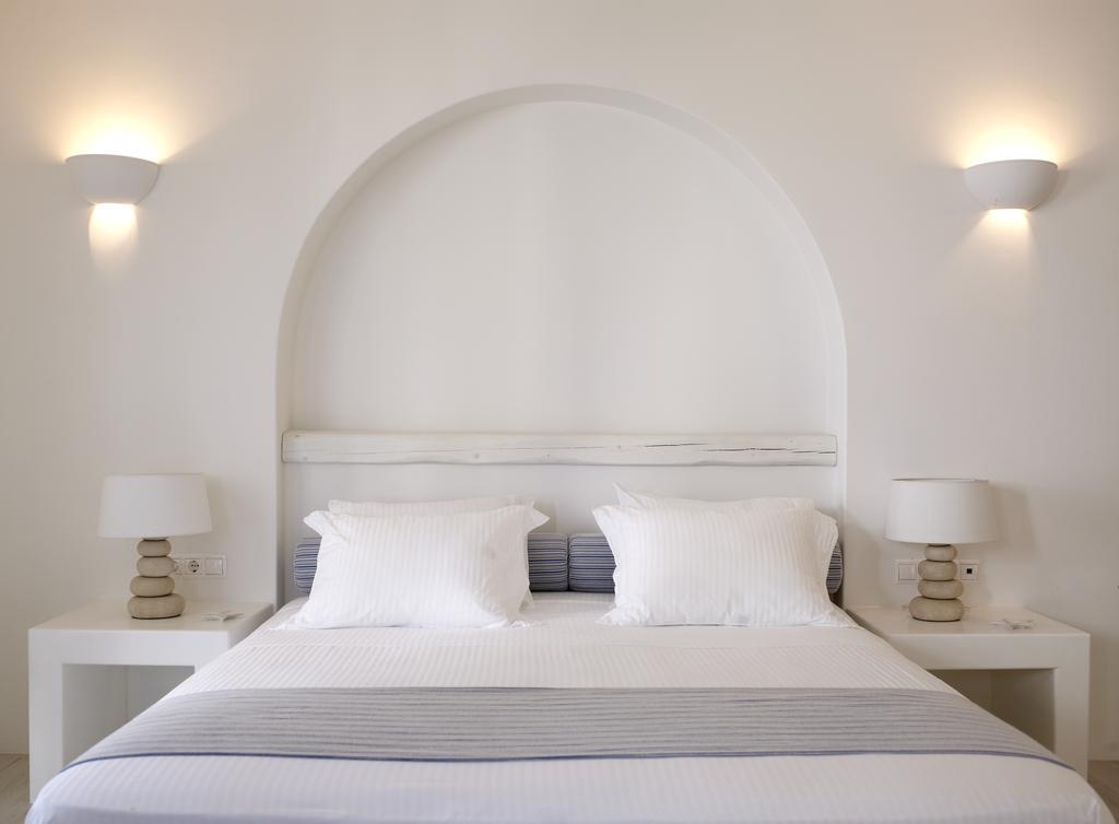 Villa Marandi Luxury Suites Stelida  Værelse billede